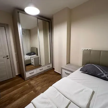 Merkezi, Sik, Denize 3 Km Kueltuer Kafeler Cad. 2 Dk '13' Appartement