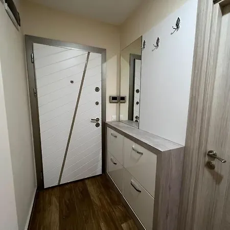 Merkezi, Sik, Denize 3 Km Kueltuer Kafeler Cad. 2 Dk '13' Appartement Antalya